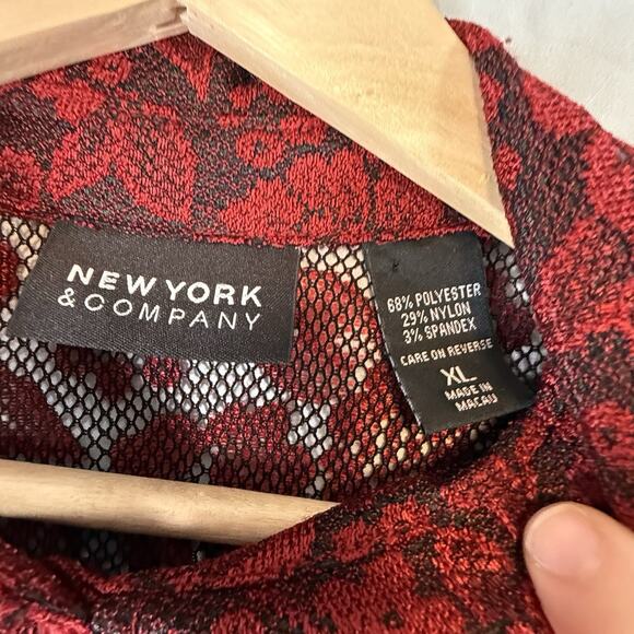 VTG Mobwife Red Lace Blouse WOMENS SIZE XL Whimsigoth Y2k Button Up NY&CO L/S - Picture 5 of 11